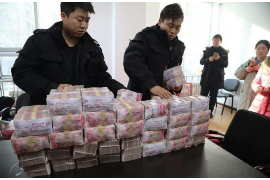 茄子河对付老赖：刘小姐被老赖拖欠货款